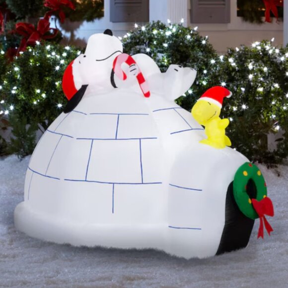 4 Ft Snoopy Igloos Christmas LED Inflatable Airblown Gemmy Peanuts Woodstock NEW - Picture 1 of 6